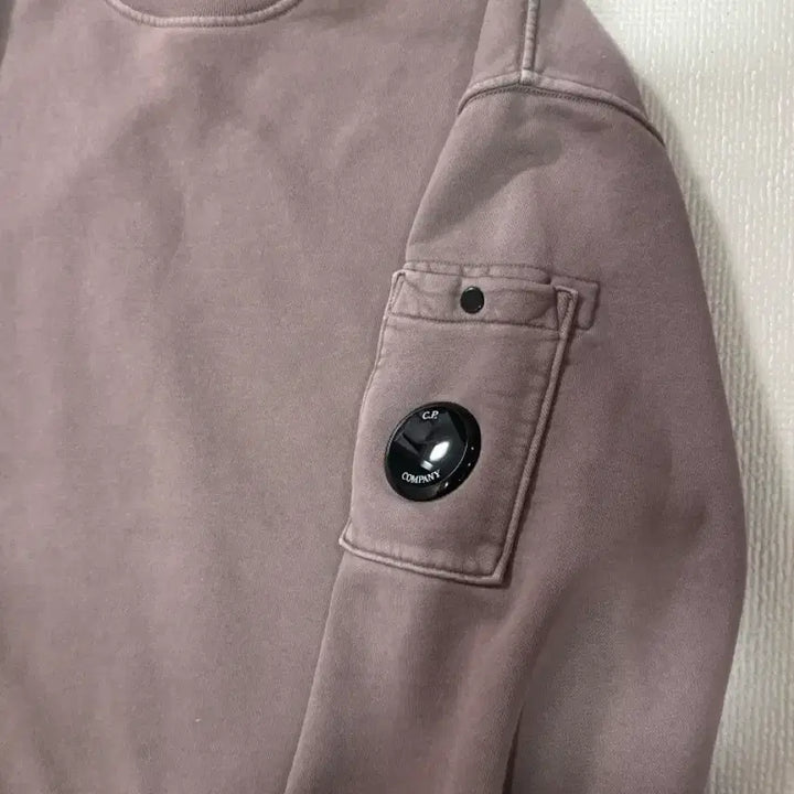 [SOLD OUT] cp컴퍼니 브러쉬드 크루넥 스웻셔츠 맨투맨 s 에머라이즈드 다이애그널 스