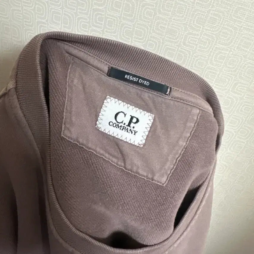 [SOLD OUT] cp컴퍼니 브러쉬드 크루넥 스웻셔츠 맨투맨 s 에머라이즈드 다이애그널 스