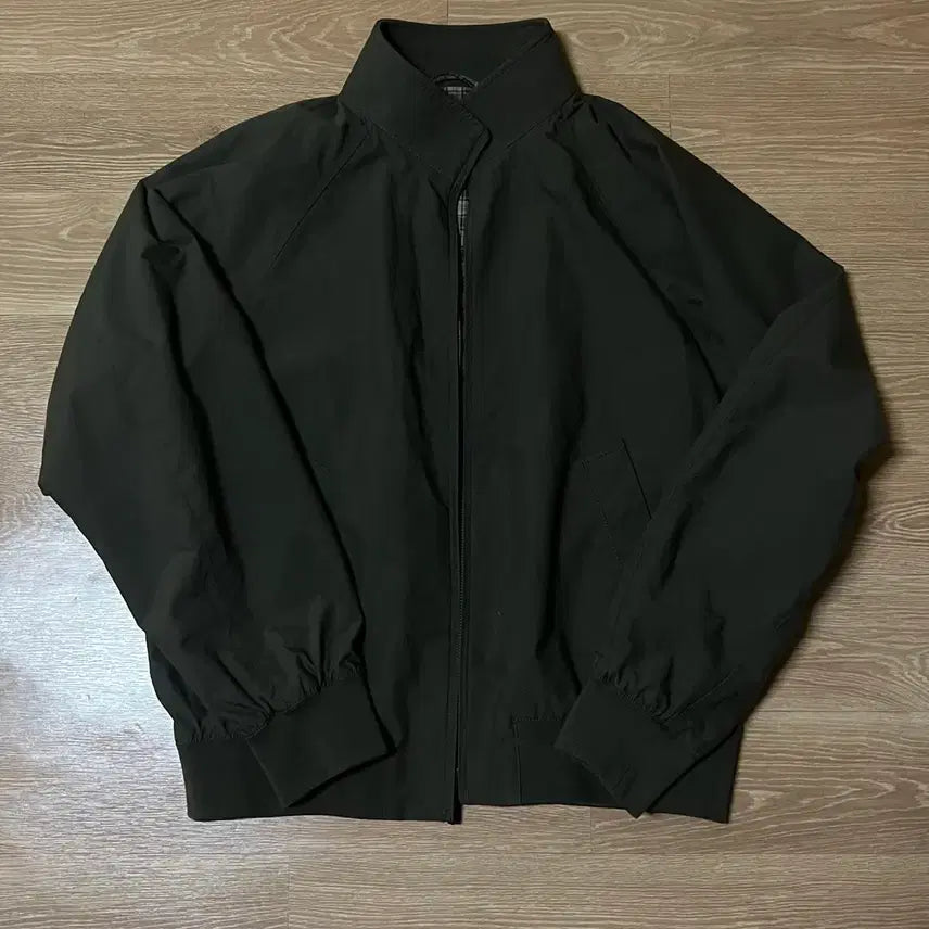 [SOLD OUT] [M] 유니클로 해링턴재킷 57올리브