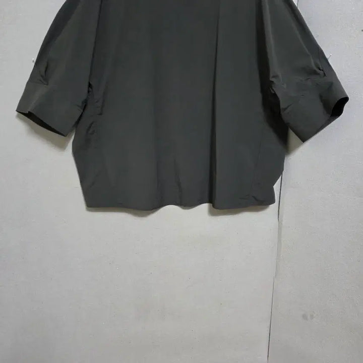 [BUNJANG] Valencia Nylon Blend Blouse / 발렌시아 바스락소재 블라우스 66  n4413