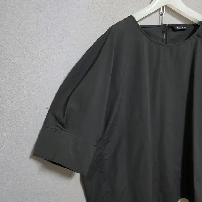 [BUNJANG] Valencia Nylon Blend Blouse / 발렌시아 바스락소재 블라우스 66  n4413