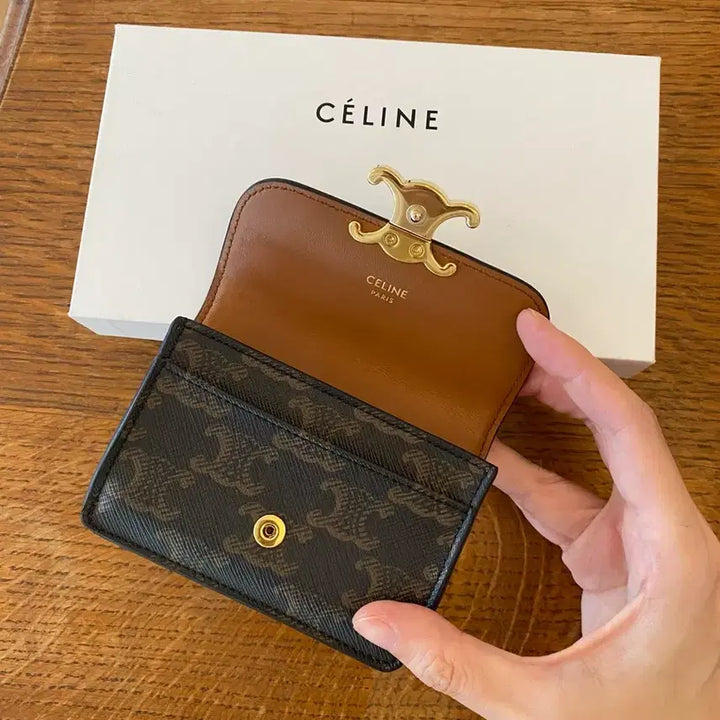 [BUNJANG] Celine Triomphe Flap Card Wallet / 셀린느 트리옹프 플랩 카드 지갑