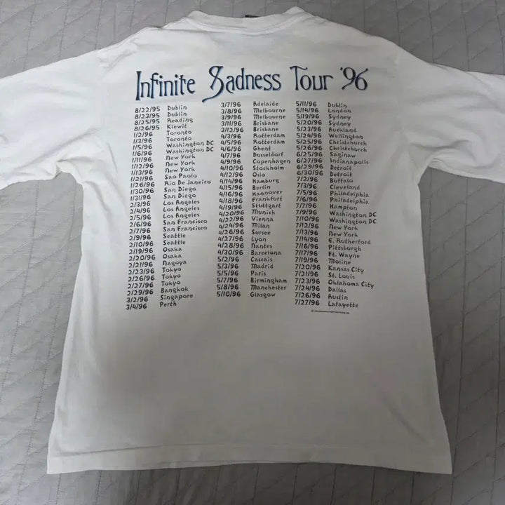 [SOLD OUT] [L] 90s 스매싱펌킨스 인피니트 새드니스 투어 빈티지 밴드티