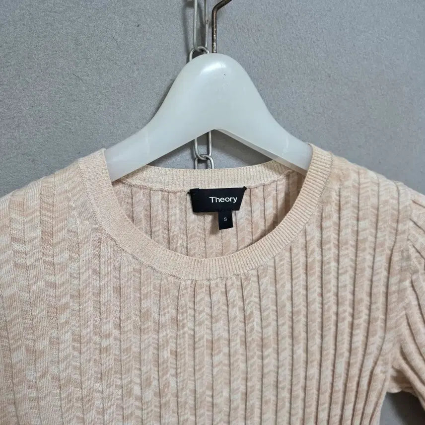 [SOLD OUT] 띠어리 여름 니트 S   n4415