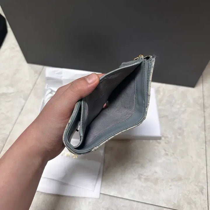 [SOLD OUT] 디올 오블리크 로투스 지갑 그레이