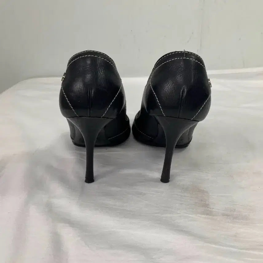 [BUNJANG] Celine Leather Stitch Open-Toe Heels / 셀린느 Celine 레더 스티치 오픈토 힐 <75>