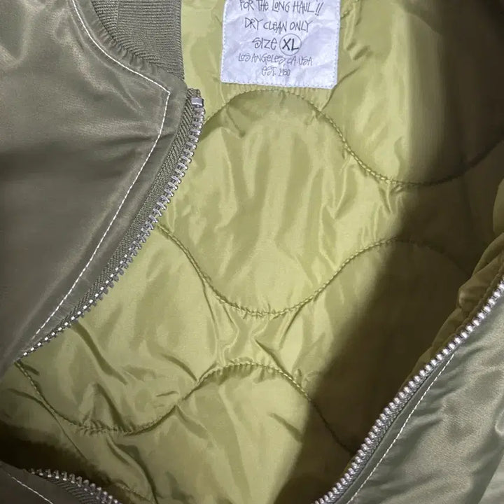 [BUNJANG] Stussy Built Reversible Bomber Jacket - XL / Stussy Built Reversible Bomber - XL