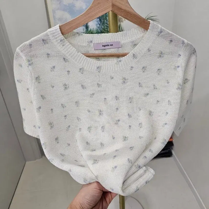 [BUNJANG] Floral Pattern Short Sleeve Knit Top / 플라워 패턴 반팔 니트