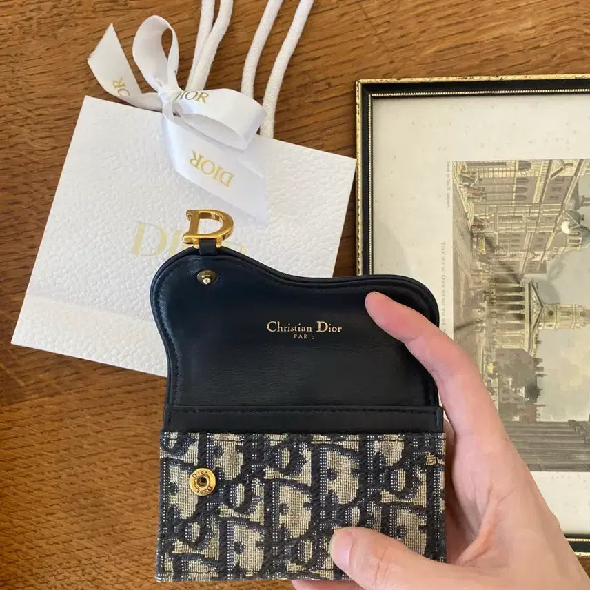 [BUNJANG] Dior Saddle Bloom Card Wallet / 디올 새들 블룸 카드 지갑 (블루 오블리크 자카드)