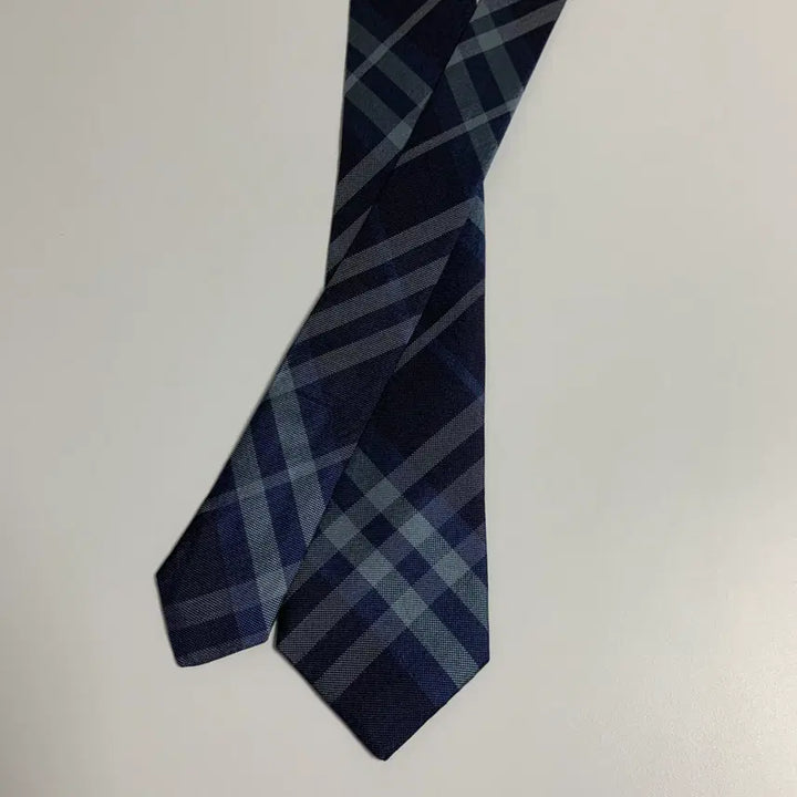 [BUNJANG] Burberry Nova Check Silk Slim Necktie / 버버리(BURBERRY) 신형라벨 노바체크 명품 슬림넥타이 최상급