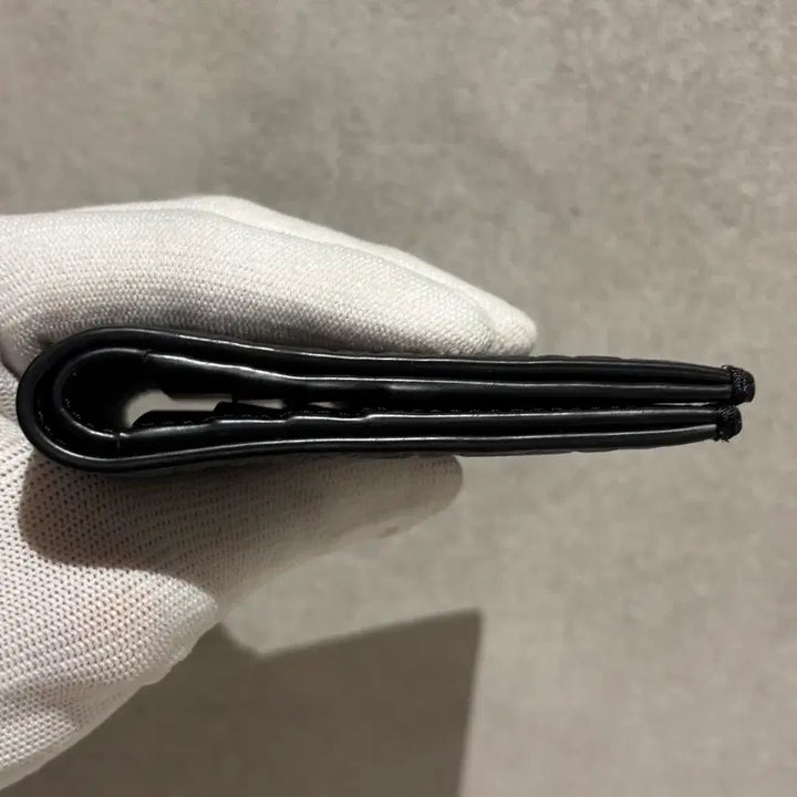 [BUNJANG] Dior Gravity Bi-Fold Wallet / [정품(선물가능)/OS] 디올 그래비티 바이폴드 반지갑