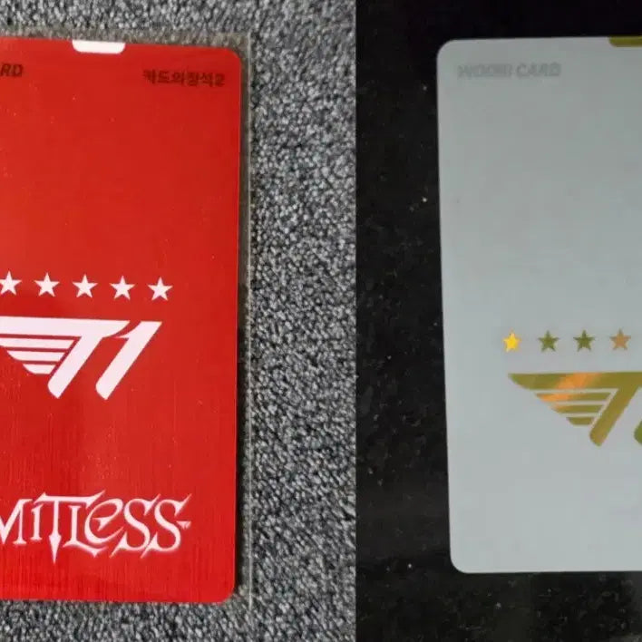 [BUNJANG] T1 Wooribank Collectible Card Set / T1 티원 우리은행 우리카드 소장용 화이트카드+레드카드 1 Set