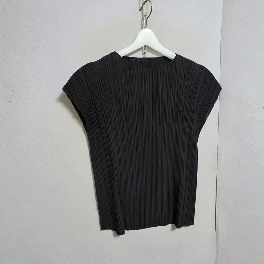 [SOLD OUT] 플리츠미 캡소매라인 티셔츠 FF   n4415