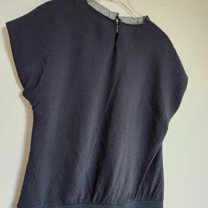 [BUNJANG] The Izzat Rayon Blend Blouse / 더아이잗 레이온혼방 블라우스55