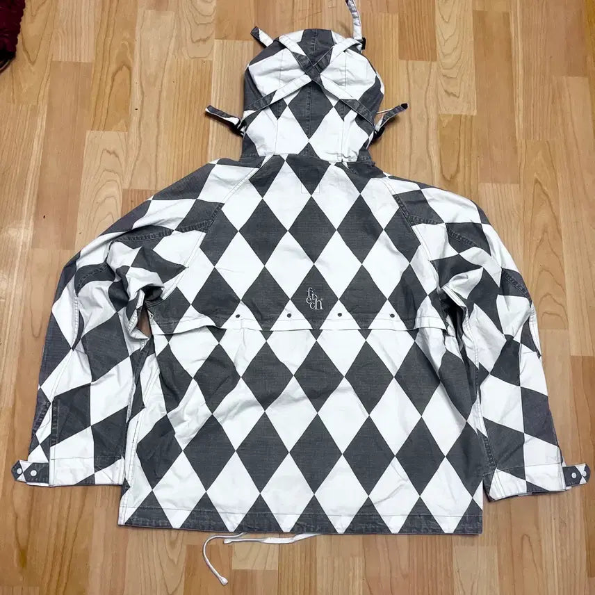 [SOLD OUT] (XL) 페치선데이 체커보드 후디 바람막이