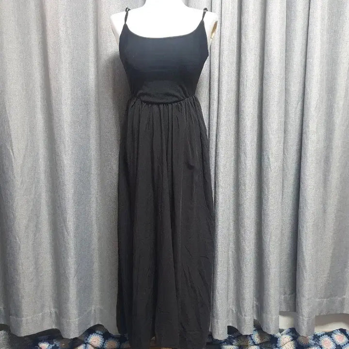 [BUNJANG] Sleeveless Maxi Dress / 캡내장 슬리브리스 맥시원피스