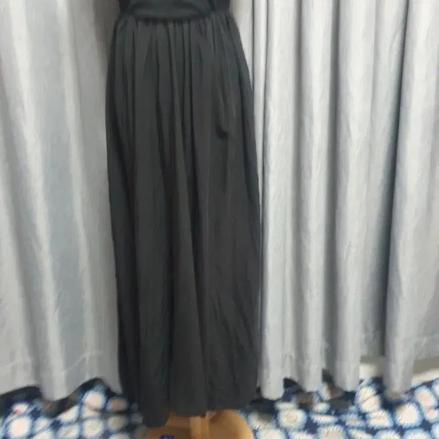 [BUNJANG] Sleeveless Maxi Dress / 캡내장 슬리브리스 맥시원피스