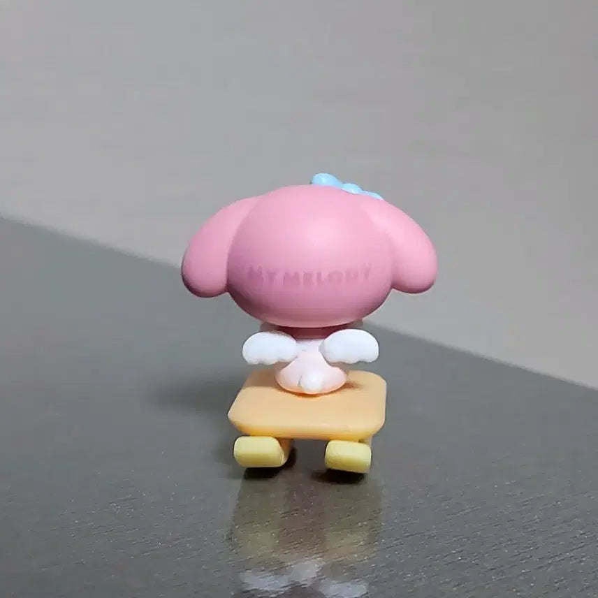 [BUNJANG] My Melody Sleigh Figure / 마이멜로디 스윙 썰매 피규어