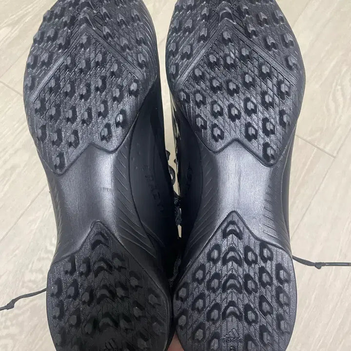 [SOLD OUT] 새상품) 아디다스 풋살화 X 크레이지패스트 TF 블랙 265