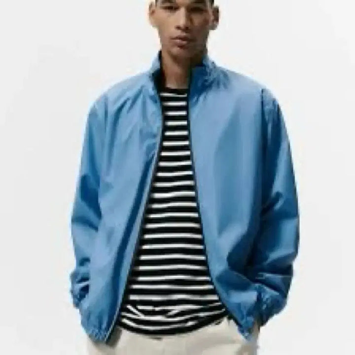 [SOLD OUT] Zara 자라 무지 단색 레더 바람막이 자켓