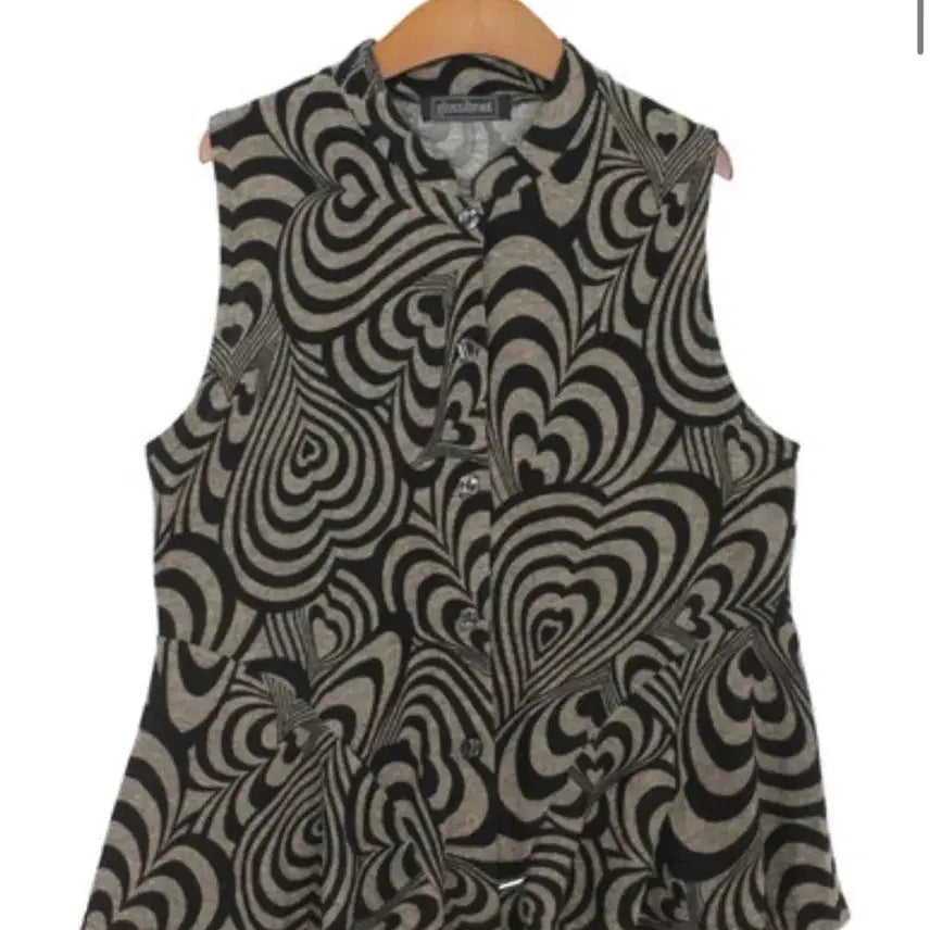 [BUNJANG] Vintage Heart Pattern Sleeveless Blouse &amp; Turtleneck Knit Vest / 빈티지 하트 패턴 민소매 블라우스 + 터틀넥 니트 베스트