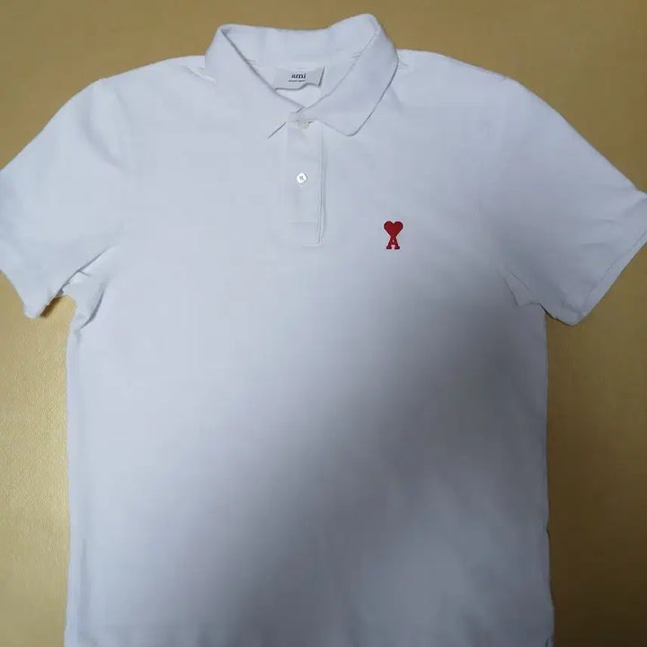 [BUNJANG] Ami Small Heart Collar T-Shirt (White) M / 아미 스몰하트 카라넥 반팔티 M