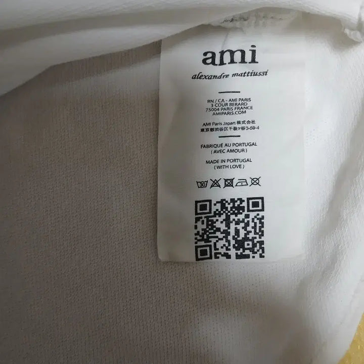 [BUNJANG] Ami Small Heart Collar T-Shirt (White) M / 아미 스몰하트 카라넥 반팔티 M