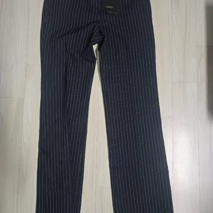 [SOLD OUT] JIGOTT 스트라이프 정장 바지