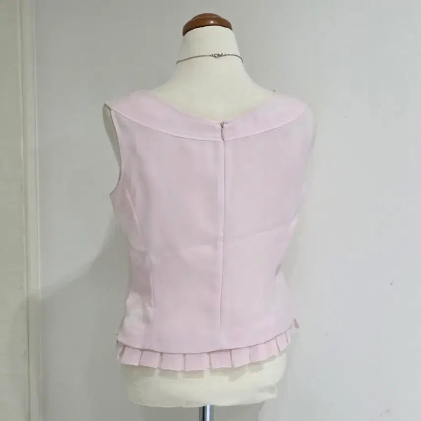 [BUNJANG] Vintage Pink Strawberry Milk Satin Sleeveless Blouse / 빈티지)핑크딸기우유 로맨틱 히메갸루 새틴 쉬폰 슬리브리스민소매블라우스
