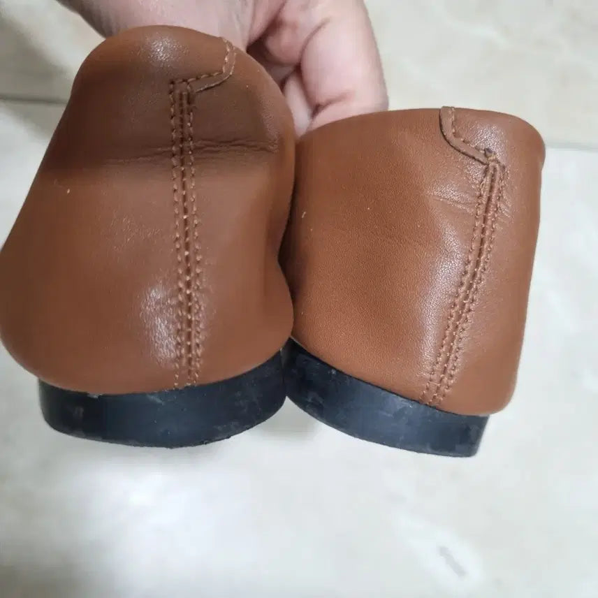 [SOLD OUT] 슈펜 편안&amp;푹신 여성단화 플랫 235