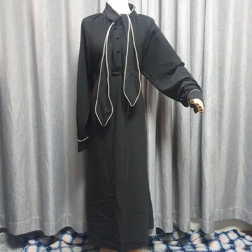 [BUNJANG] Black Maxi Dress / 타이 블랙 맥시원피스