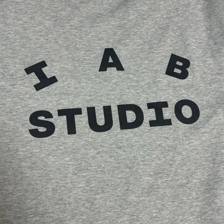 [BUNJANG] IAB Studio Gray Long Sleeve T-shirt / 아이앱 스튜디오 롱슬리브 판매합니다