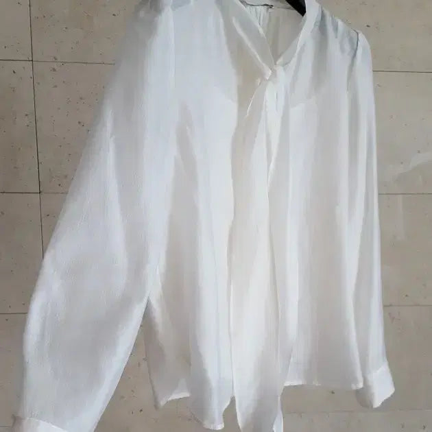 [SOLD OUT] 케네스레이디 리본타이 레이어드 블라우스 시스루 오간자