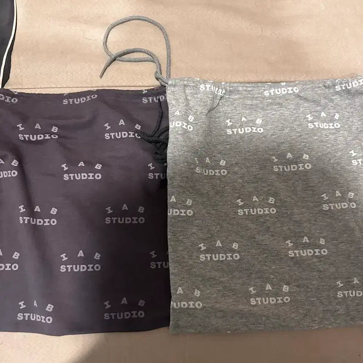 [BUNJANG] IAB Studio Pajama Charcoal / [L]아이앱 스튜디오 파자마 차콜