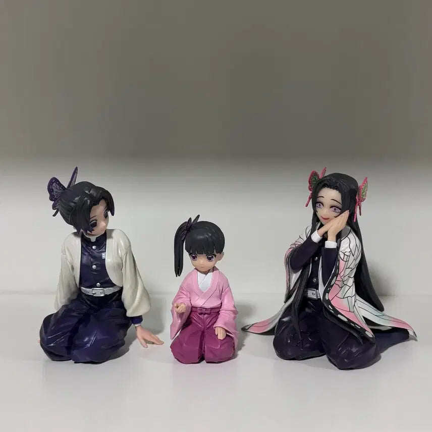 [SOLD OUT] 택포16)귀멸의칼날 나비저택 피규어 A상,B상 일괄 시노부 카나에 카나오
