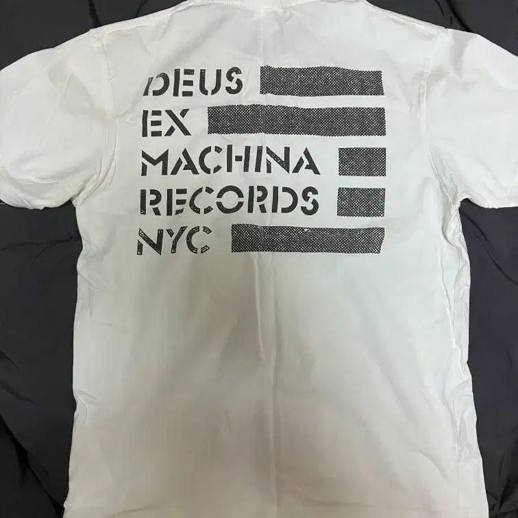 [SOLD OUT] DEUS 반팔 (S)