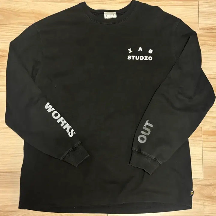 [BUNJANG] IAB Studio Worksout Collaboration Long Sleeve Shirt XL / 아이앱 웍스아웃 콜라보 xl 판매합니다