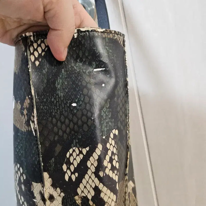 [SOLD OUT] 정품 MSGM 파이톤 패턴 토트백(택배비 무료)