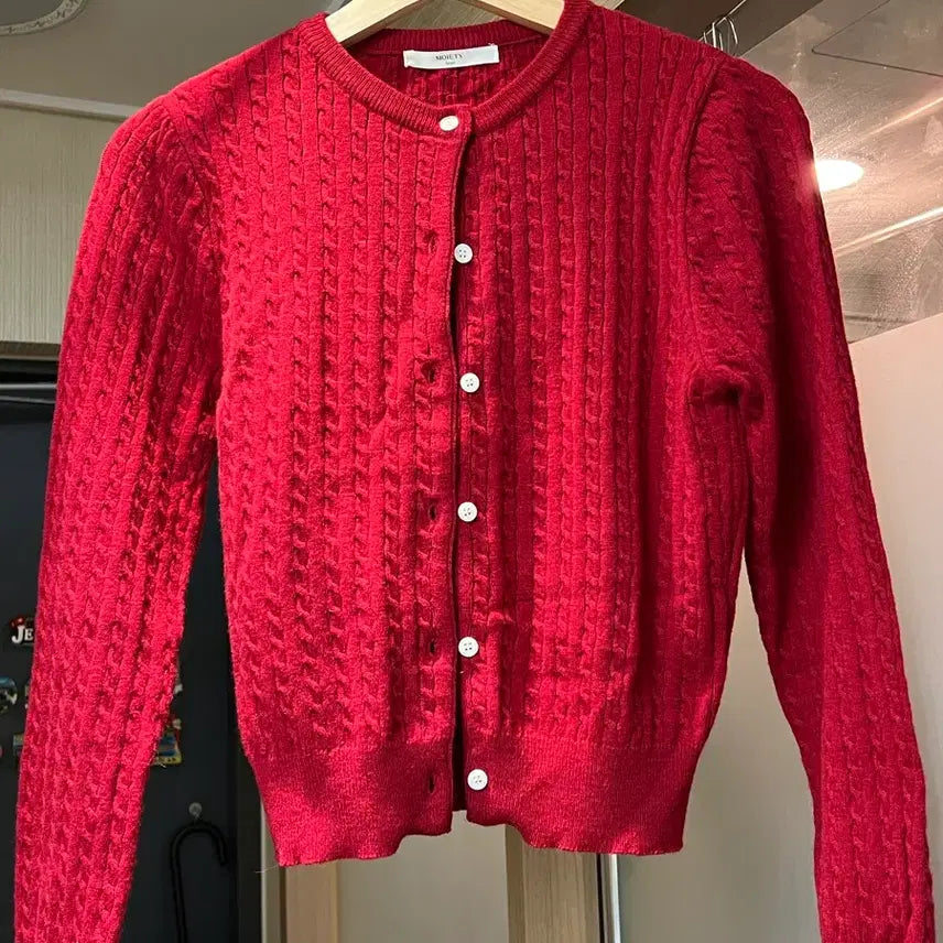 [BUNJANG] Addmore Red Cable Knit Cardigan / [애드모어] 레드 가디건/ 레드 꽈배기 가디건