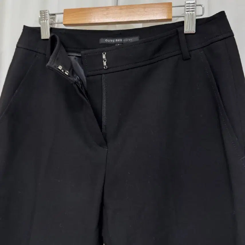 [SOLD OUT] 올리브데올리브 블랙 슬랙스