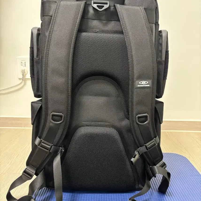 [BUNJANG] Born To Win B1 Backpack Patch Version Black / 본투윈 B1 백팩 패치 버전 블랙