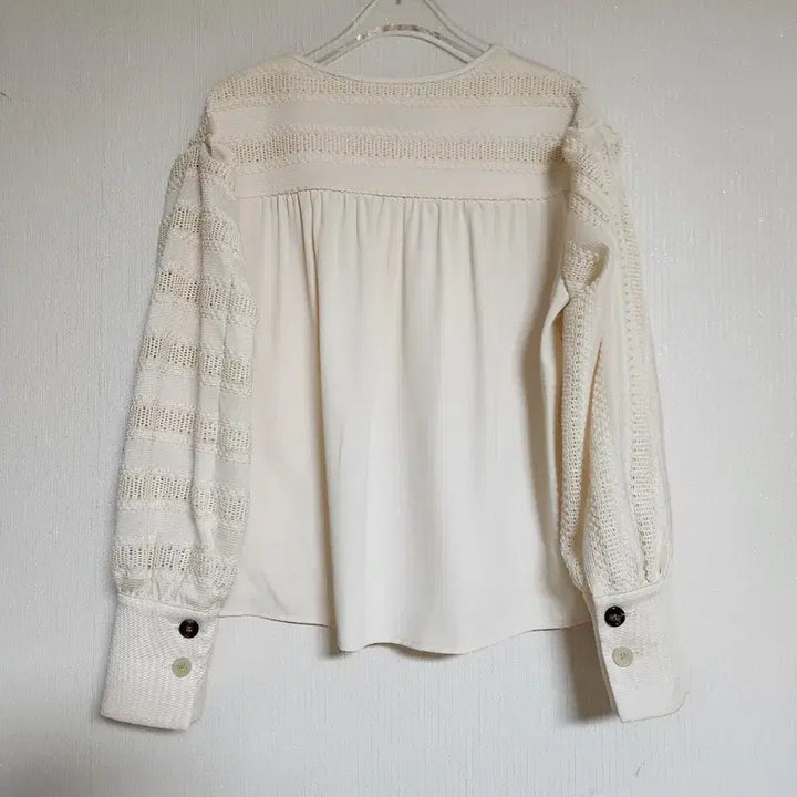[BUNJANG] Lucky Chouette Atelier Embroidered Lace Blouse / 아뜰리에 럭키슈에뜨2020자수레이스 블라우스55반~66반
