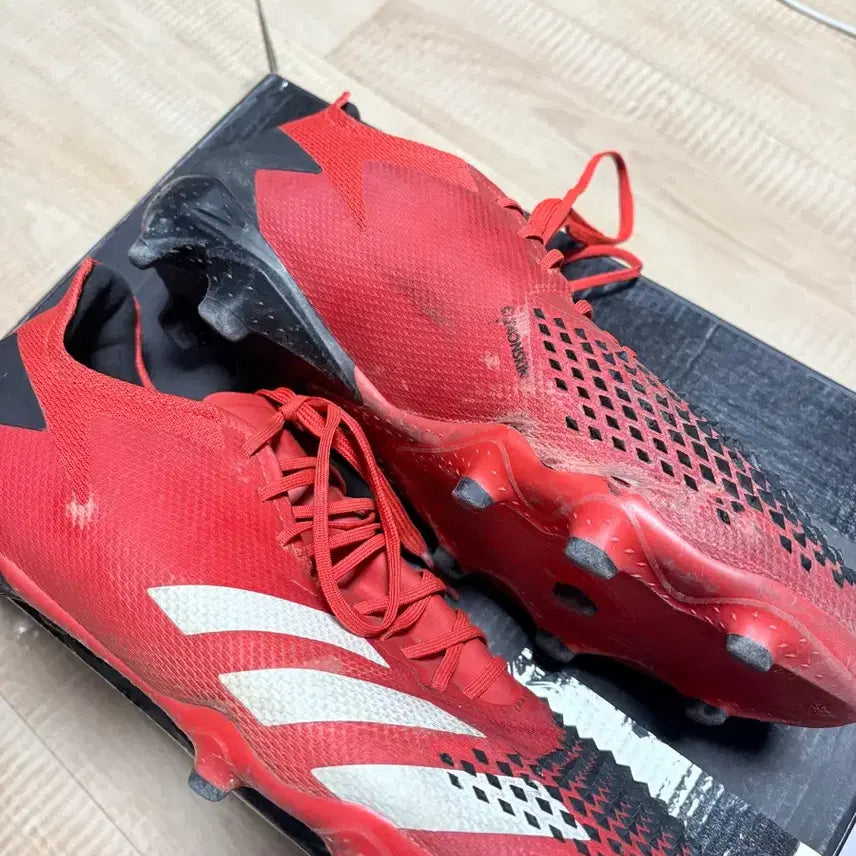 [BUNJANG] Adidas Predator 20.2 Red Black Soccer Cleats / 아디다스 프레데터 20.2 레드블랙 축구화 풋살화 [275] 판매