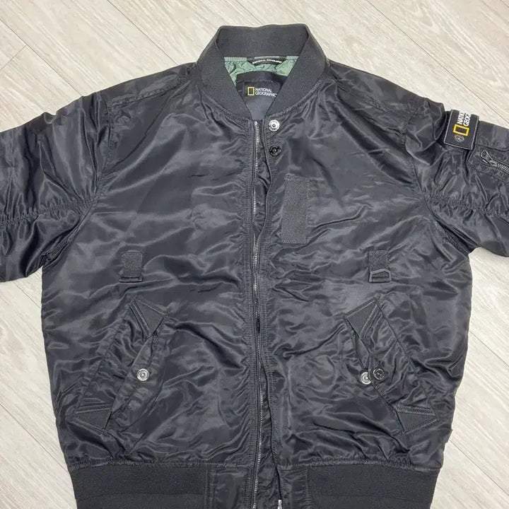 [SOLD OUT] 네셔널지오그래픽 블랙 봄버 자켓