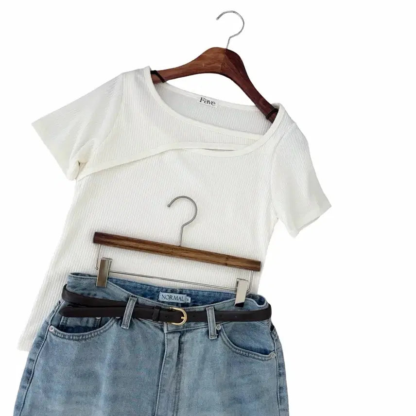[BUNJANG] Slit Detail Short Sleeve T-shirt / 교신안함)사선 슬릿 반팔 티셔츠-2컬러