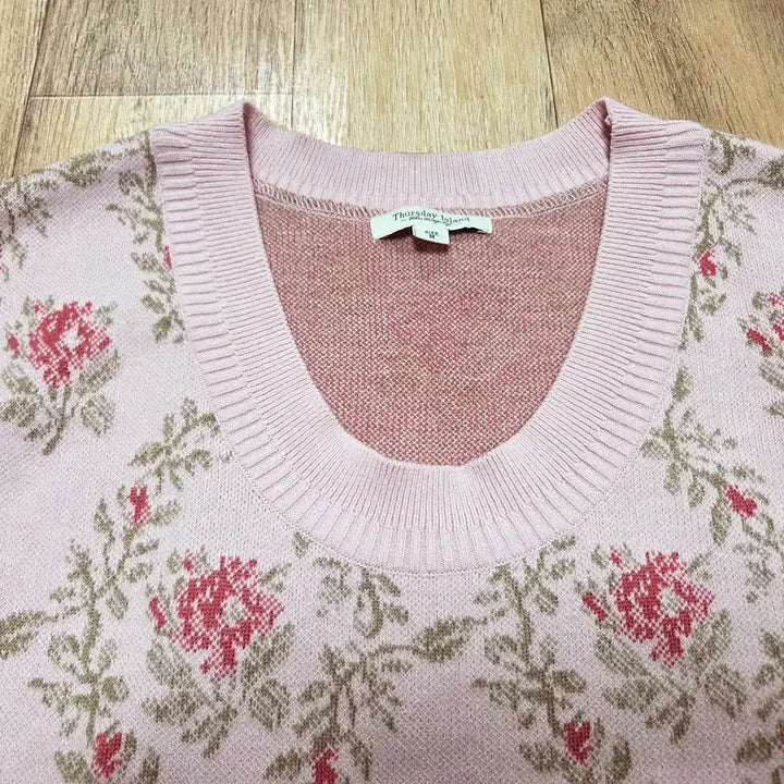 [BUNJANG] Thursday Island U-Neck Knit Vest / 써스데이아일랜드(Thursday Island) U넥 니트베스트 프리사이즈