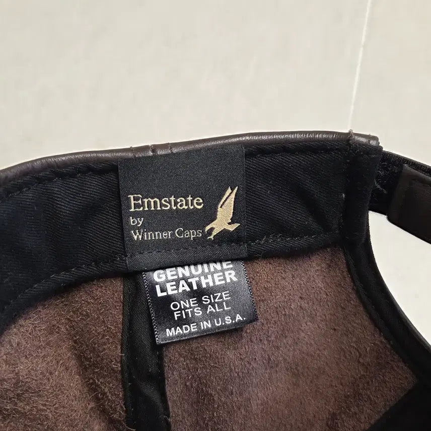 [BUNJANG] Winner Caps Mstate Real Leather Ball Cap / 위너캡스 엠스테이트 리얼 가죽 볼캡