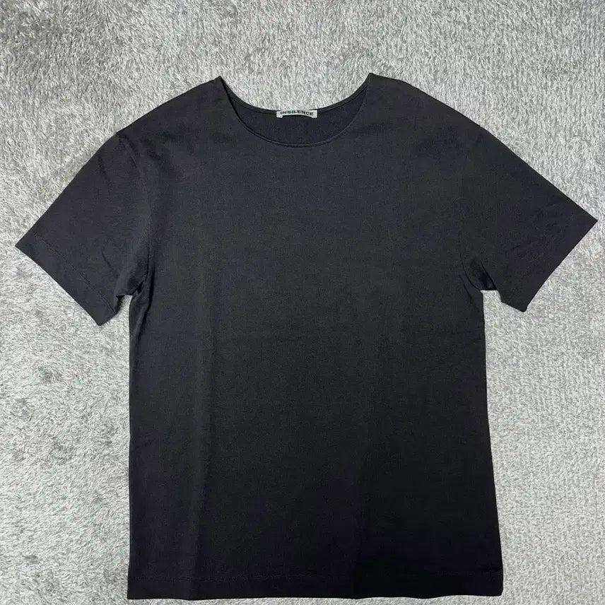 [SOLD OUT] [S]인사일런스 절개반팔 2종