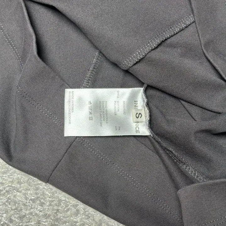 [SOLD OUT] [S]인사일런스 절개반팔 2종