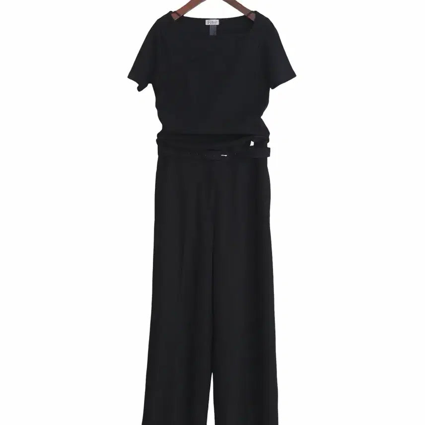 [SOLD OUT] 교신안함)사선 슬릿 반팔 티셔츠-블랙